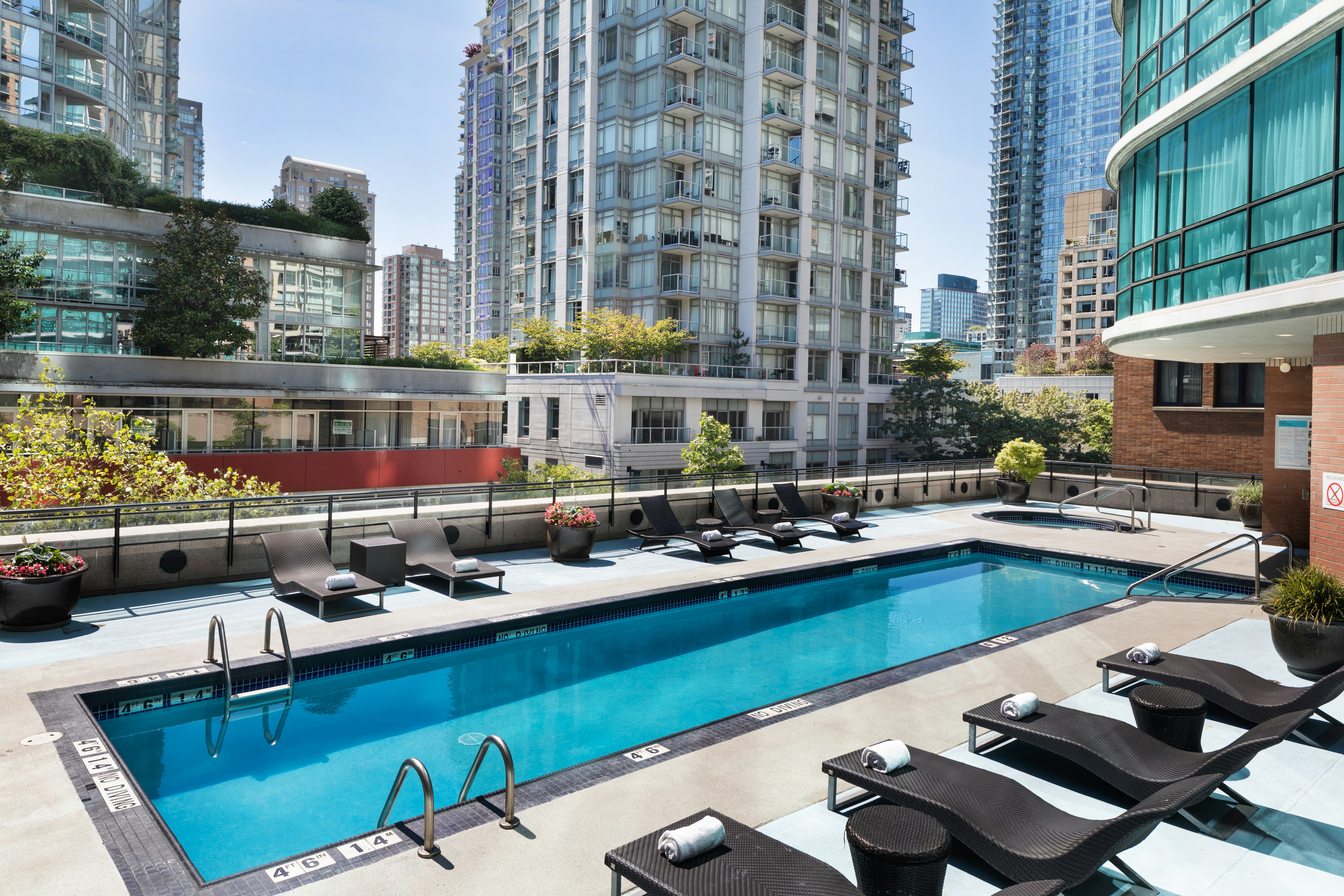 Hilton Vancouver Downtown 44/45
