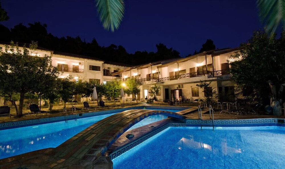 Delphi Resort 30/66