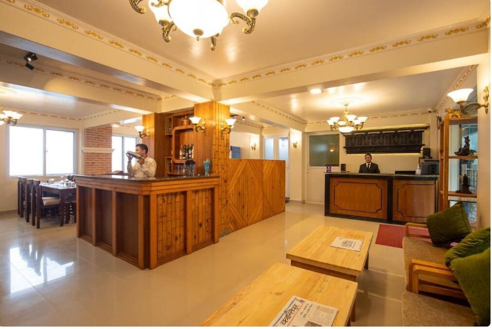 Hotel Himalayan Glacier 6/40