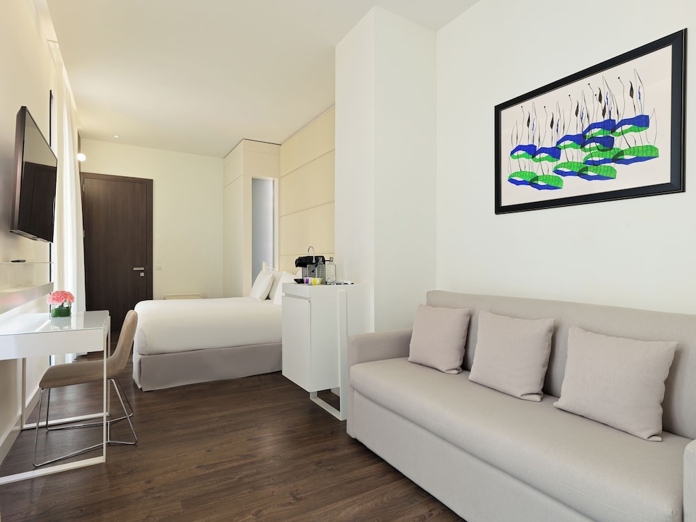 H10 Urquinaona Plaza Hotel 53/72