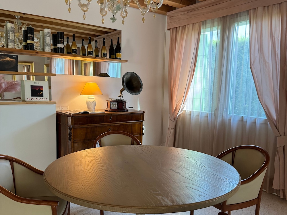Villa Patriarca 36/51