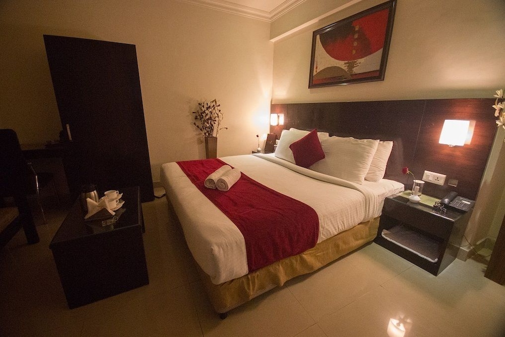Anr Hotels 5/15