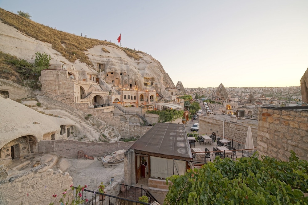 Melek Cave Hotel 40/50