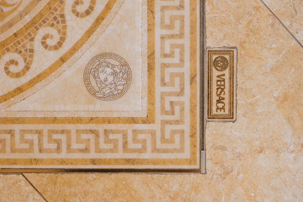 Pantheon 37/56