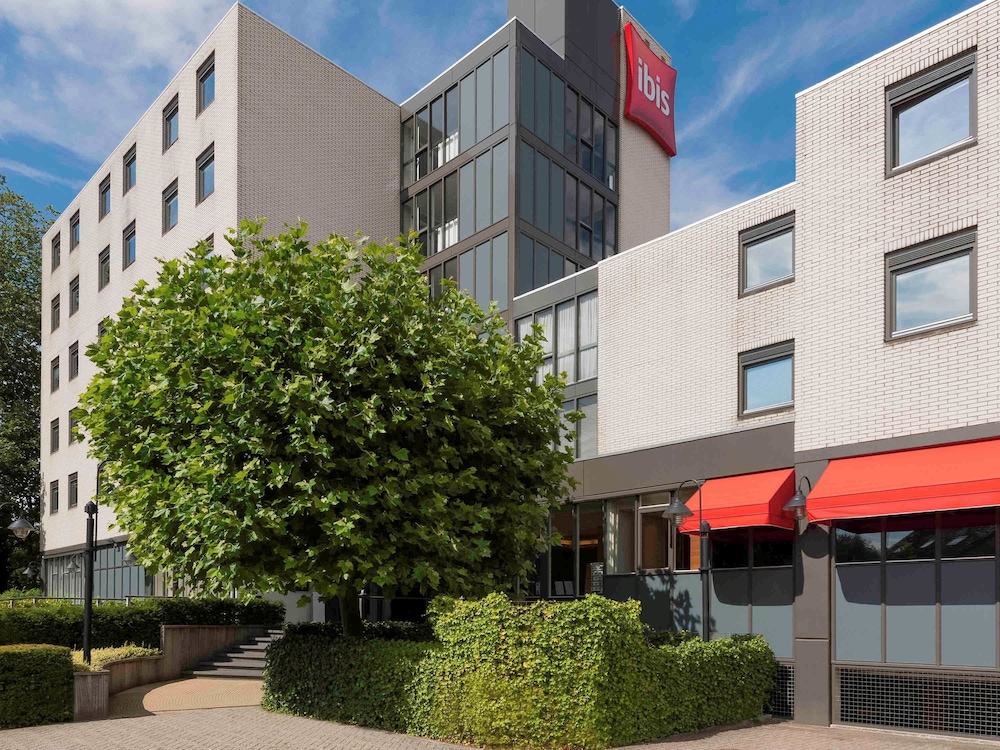 IBIS UTRECHT 58/61