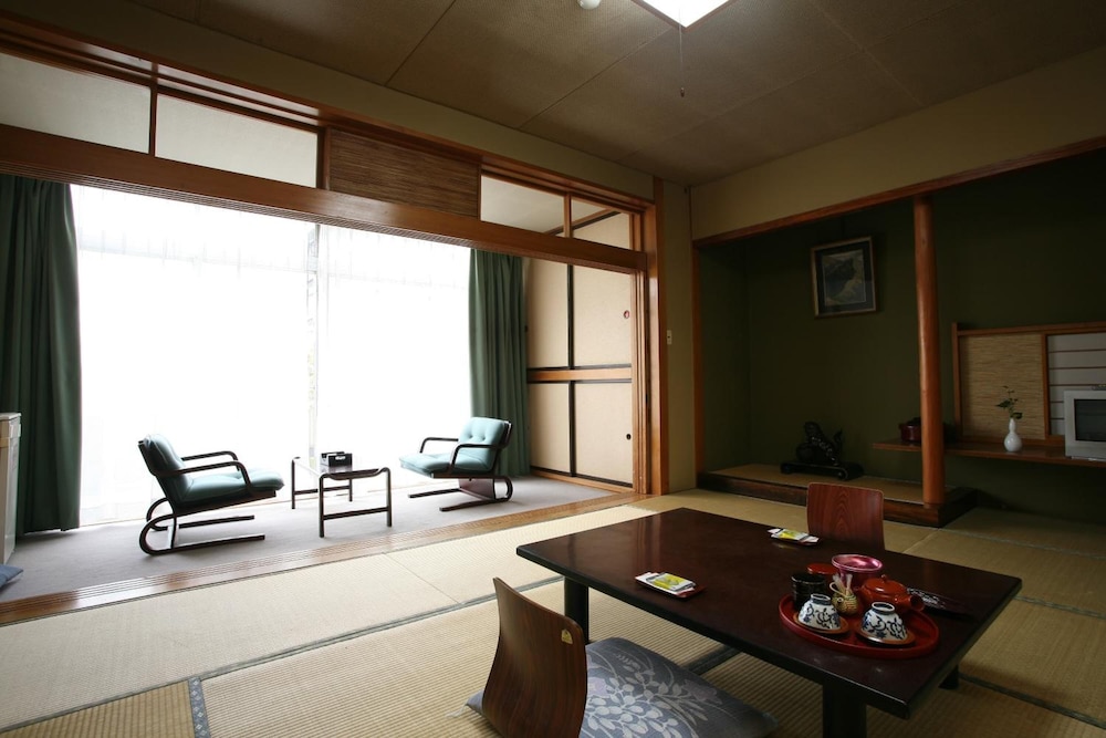 SAKAEYA HOTEL 13/22