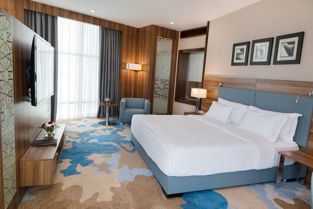 فندق البيلسان(Bay La Sun Hotel & Marina) 10/65