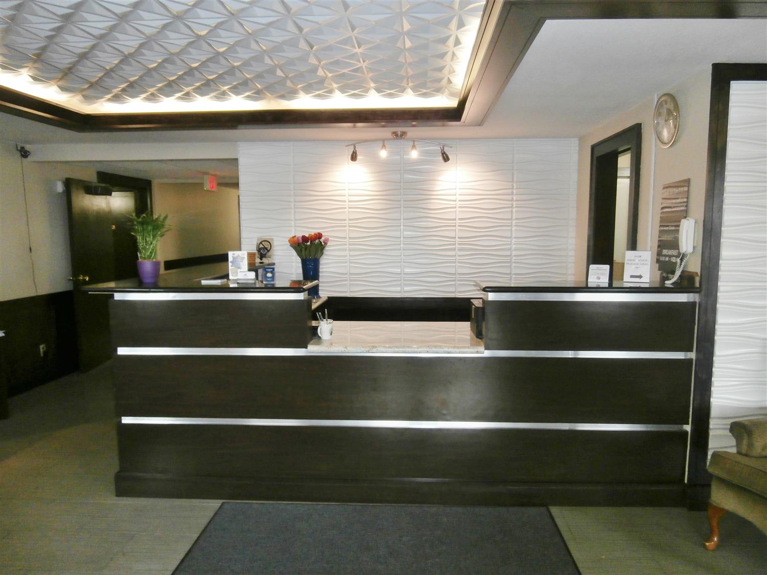 Home Suites 1/6