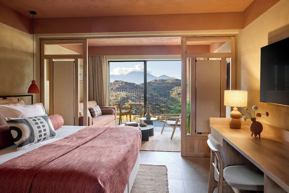 JUNIOR SUITE LAND VIEW