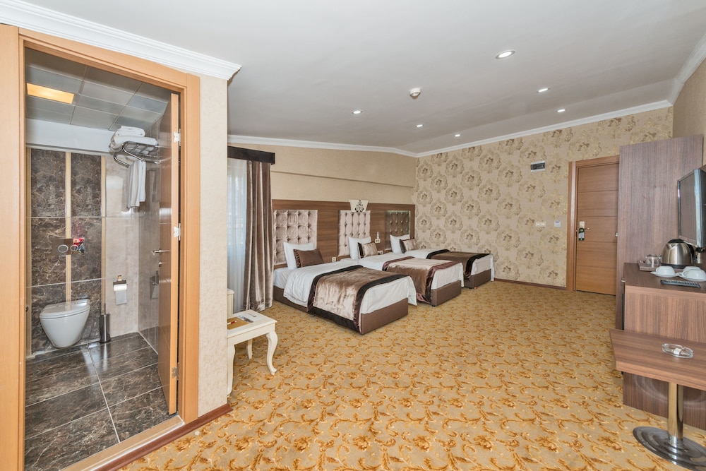 Hera Montagna Hotel 9/71