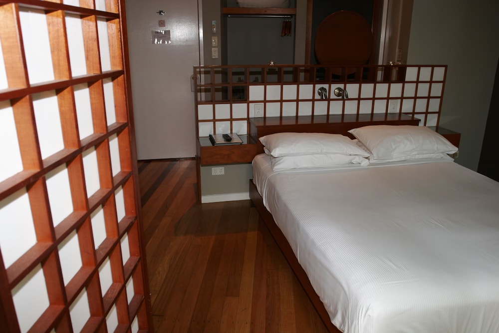 Spa, Queen Bed, Adult Only