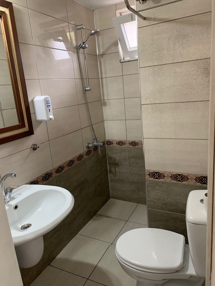 Belcan Hotel 40/42