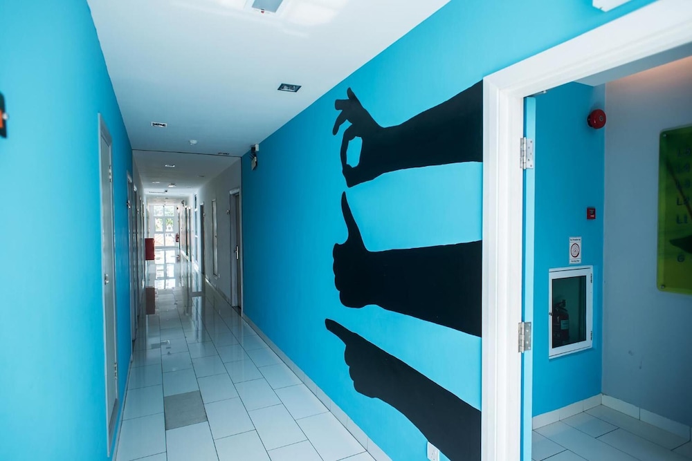 YAN Hotel 35/50