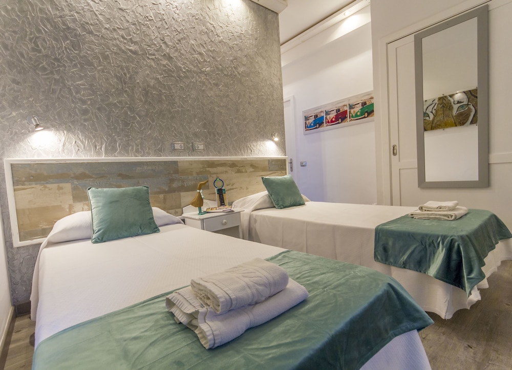 Sun Holidays Hotel 25/59