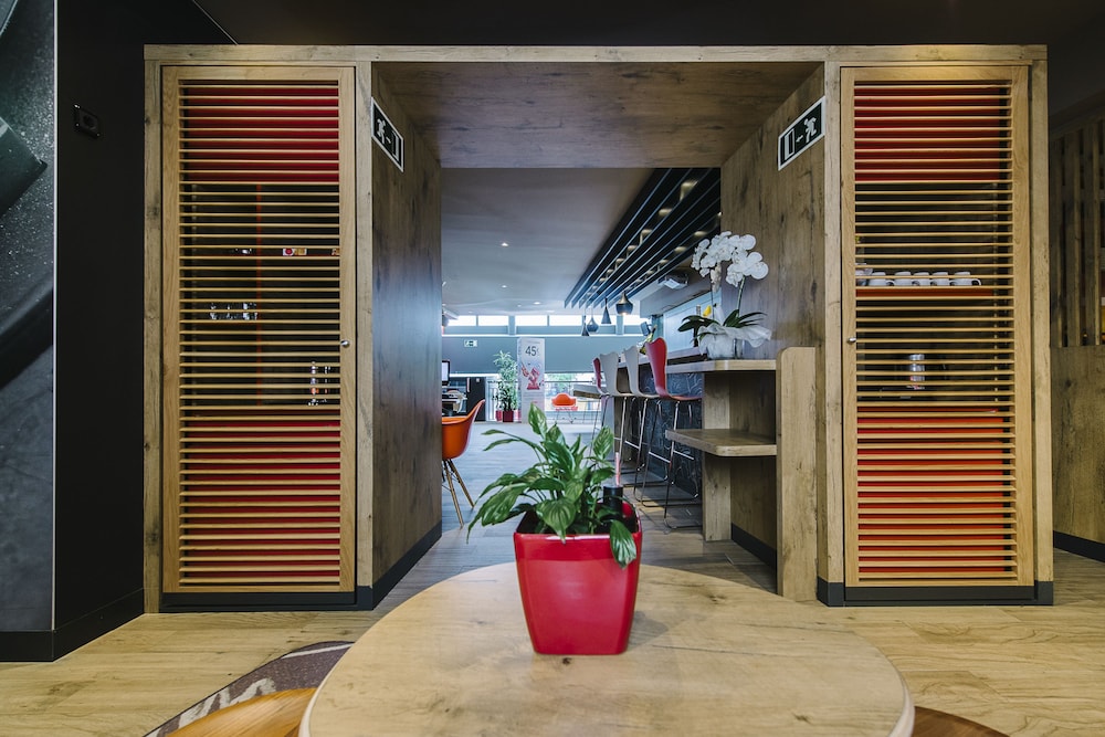 Ibis Styles Madrid Centro Maravillas 9/50