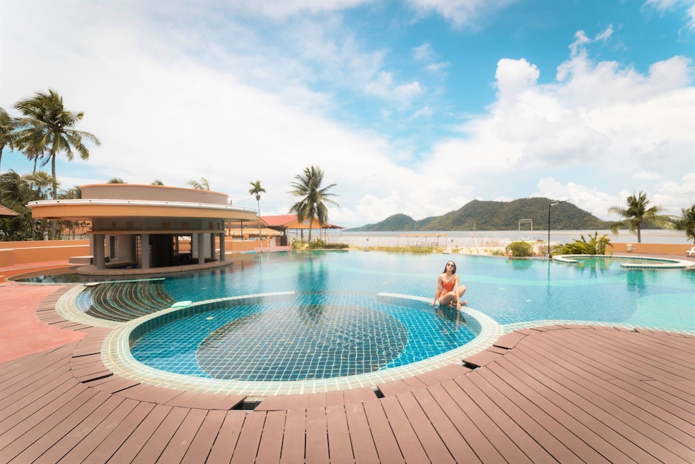 The Aiyapura Koh Chang 44/50