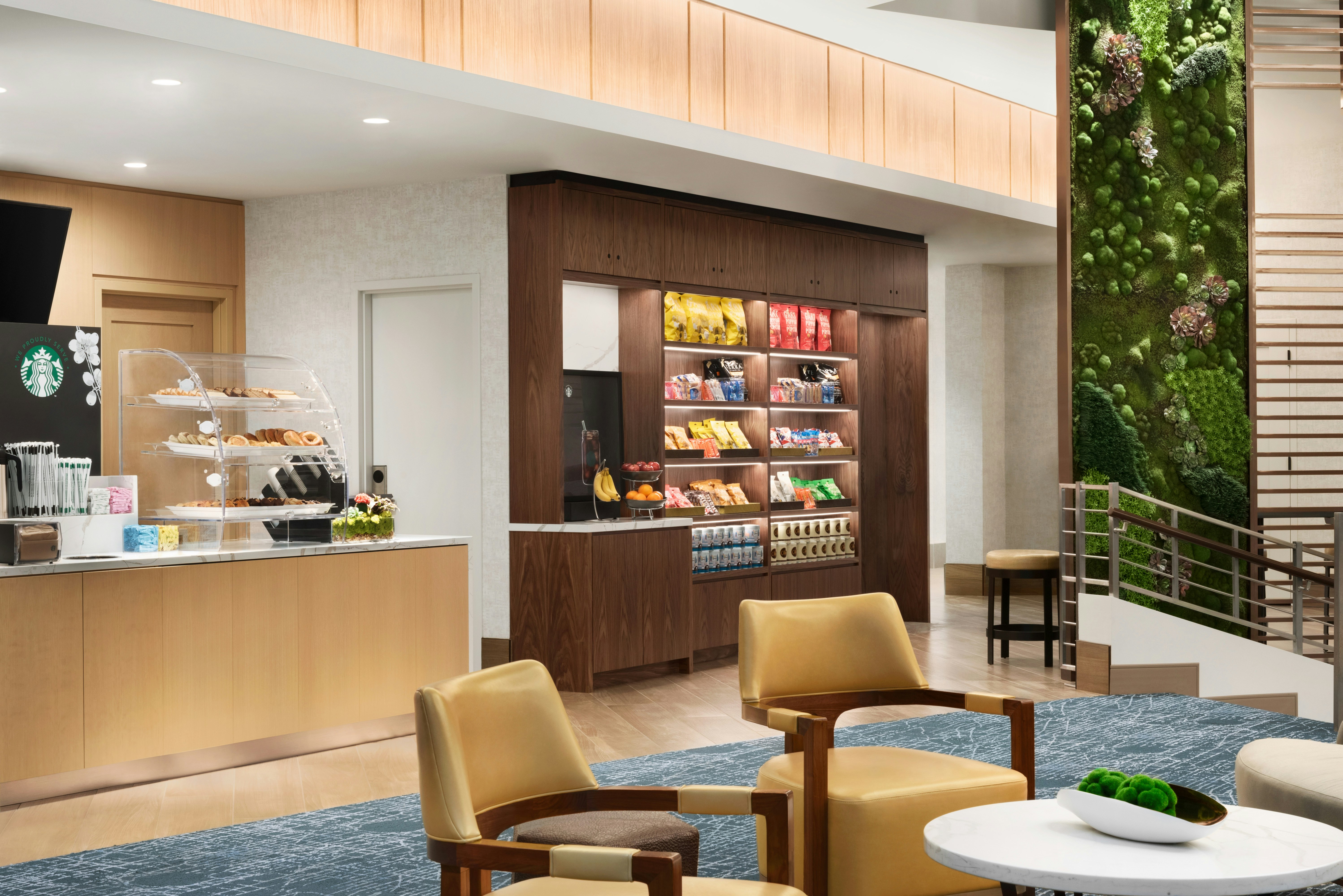 DoubleTree by Hilton Hotel Chicago Magnificent Mile 53/79