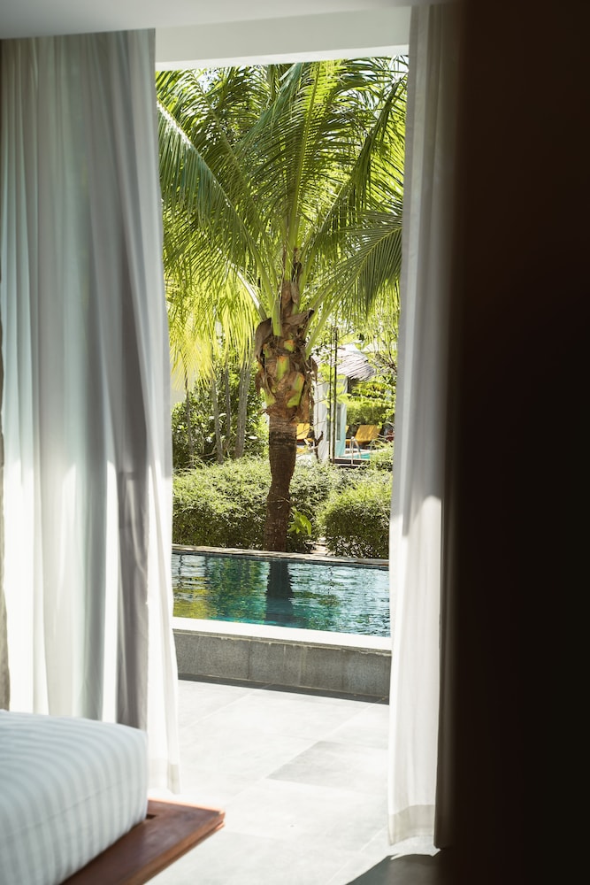 Long Set Resort 70/100