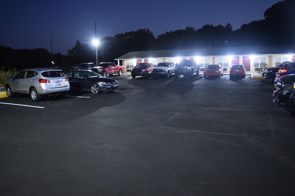 White Oaks Motel Pennsville Carneys Point 30/41