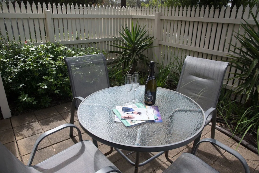 Boathouse Resort Studios & Suites 53/69