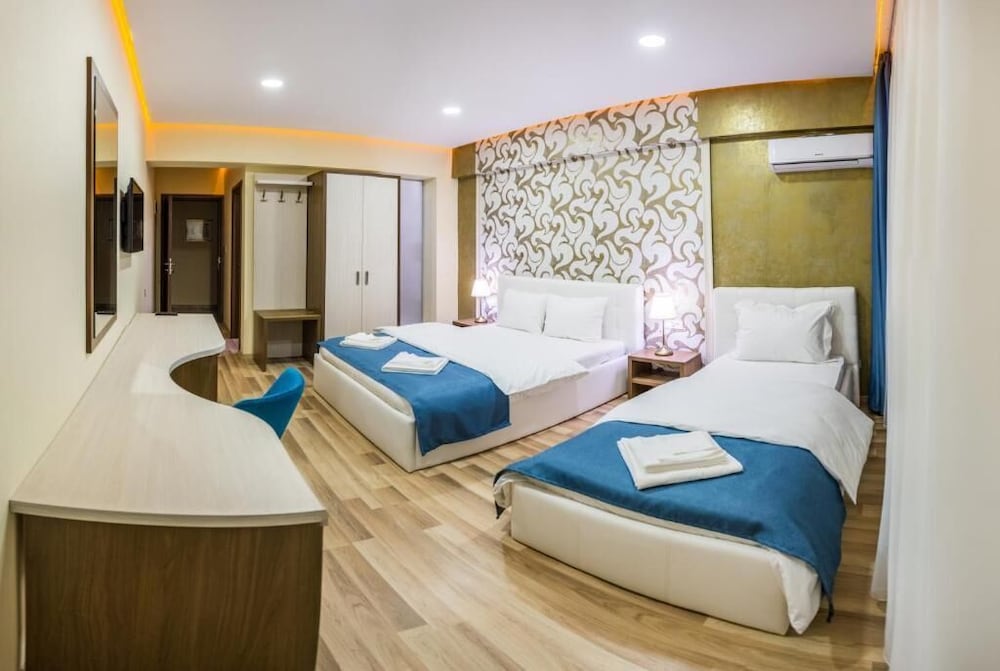 Monopoly Hotel 24/50