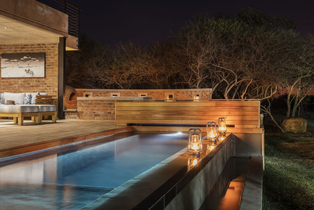 NAKO Safari Lodge 12/40
