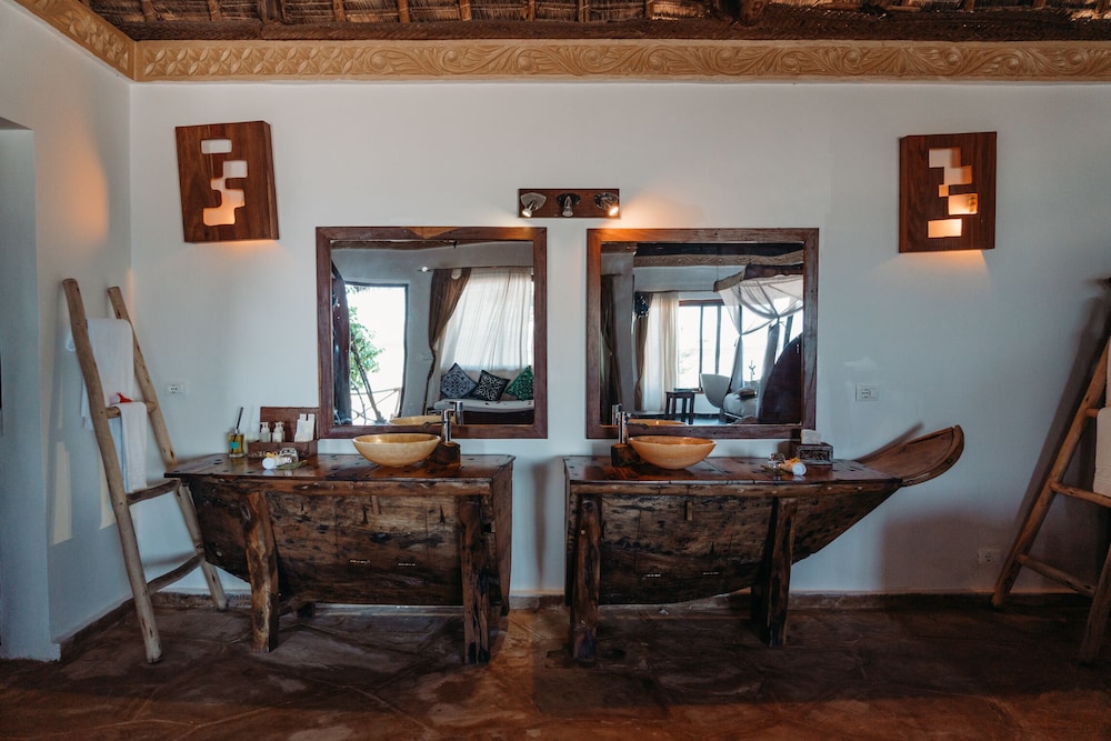 The Island Pongwe Lodge 28/59