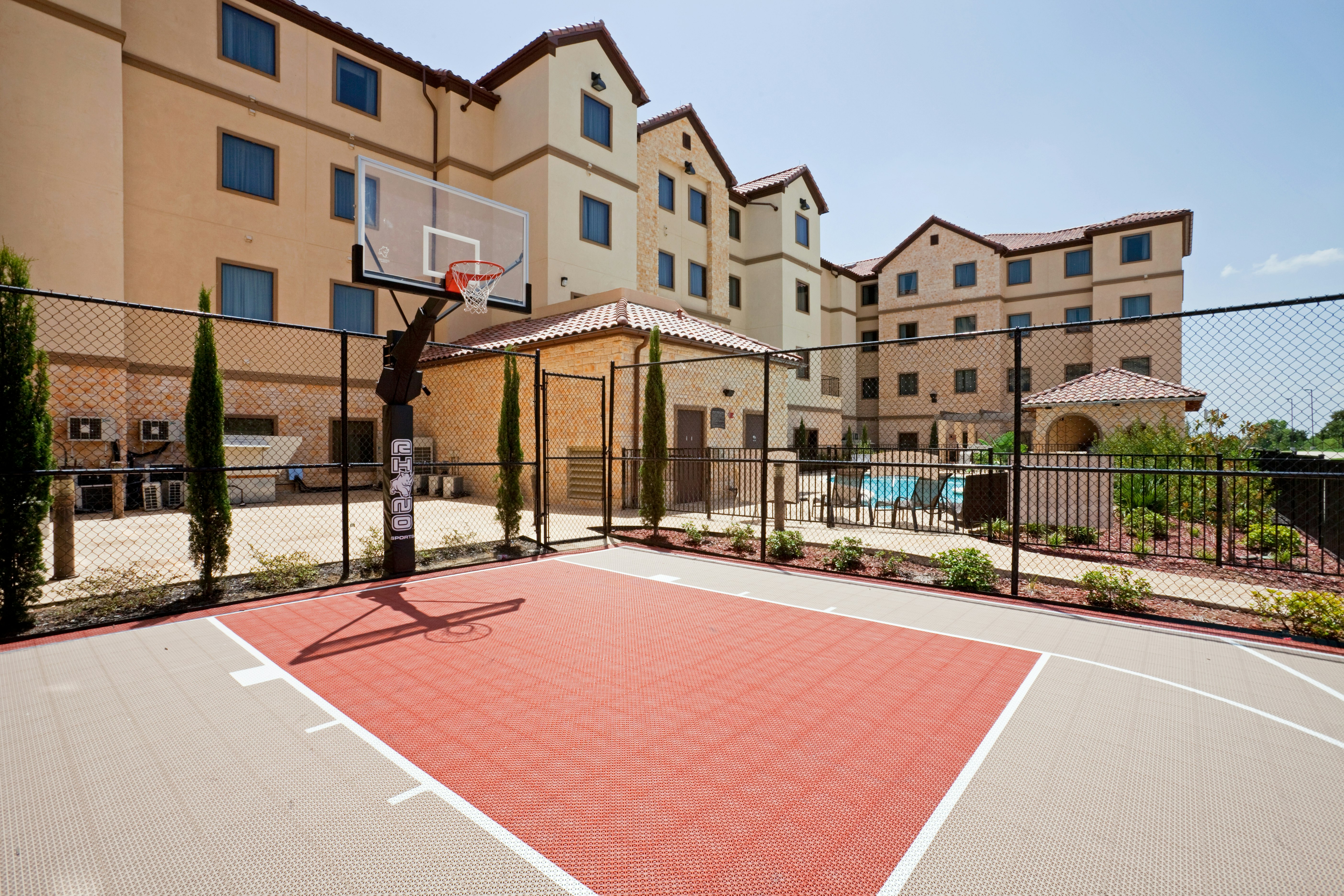 Staybridge Suites Dfw Airport North 41/75