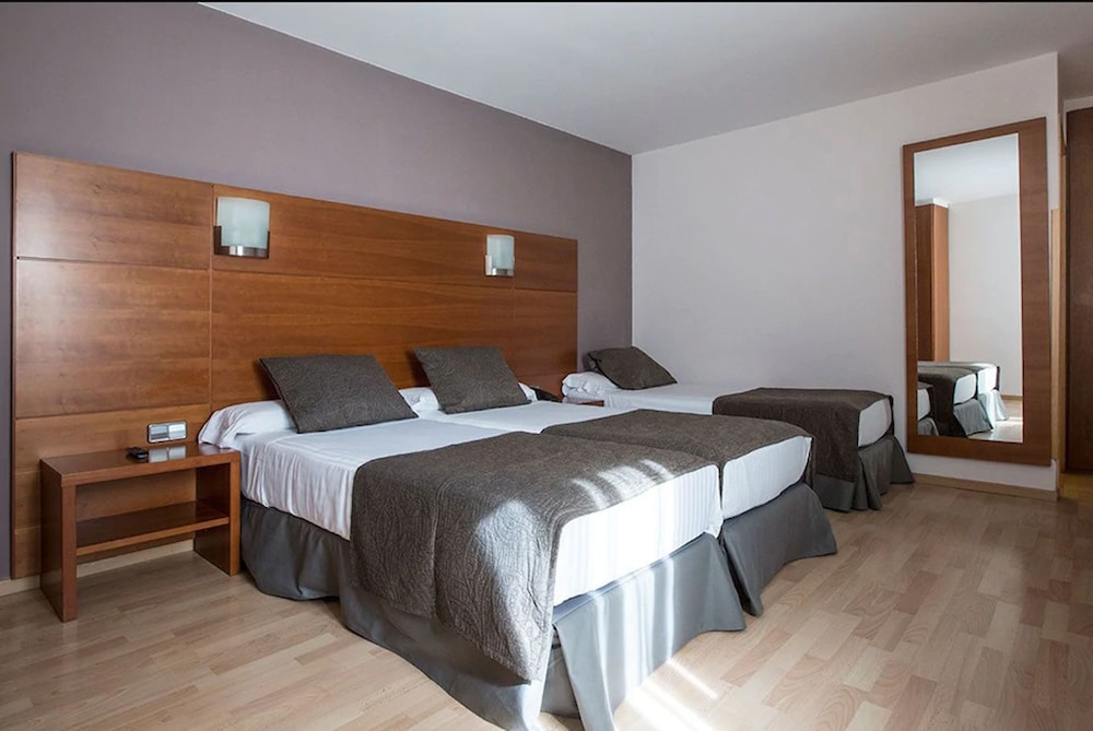Via Augusta 30/66