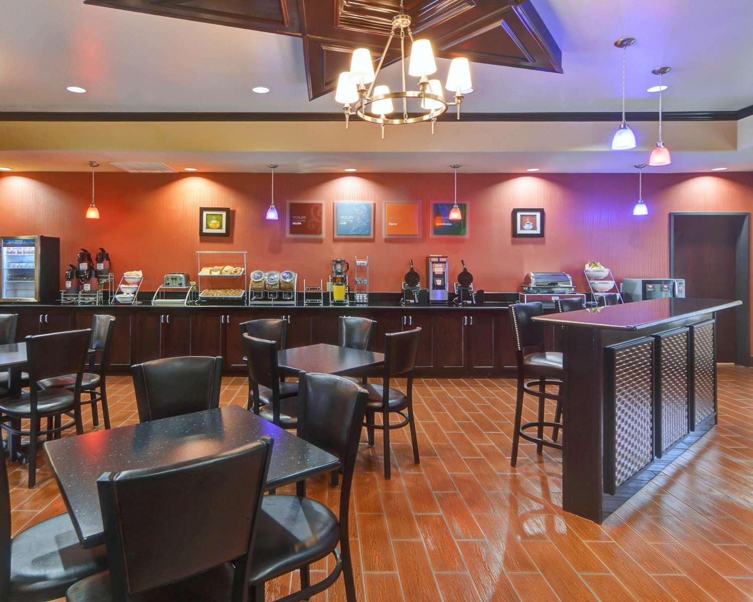 Comfort Suites At Lake Worth 39/47