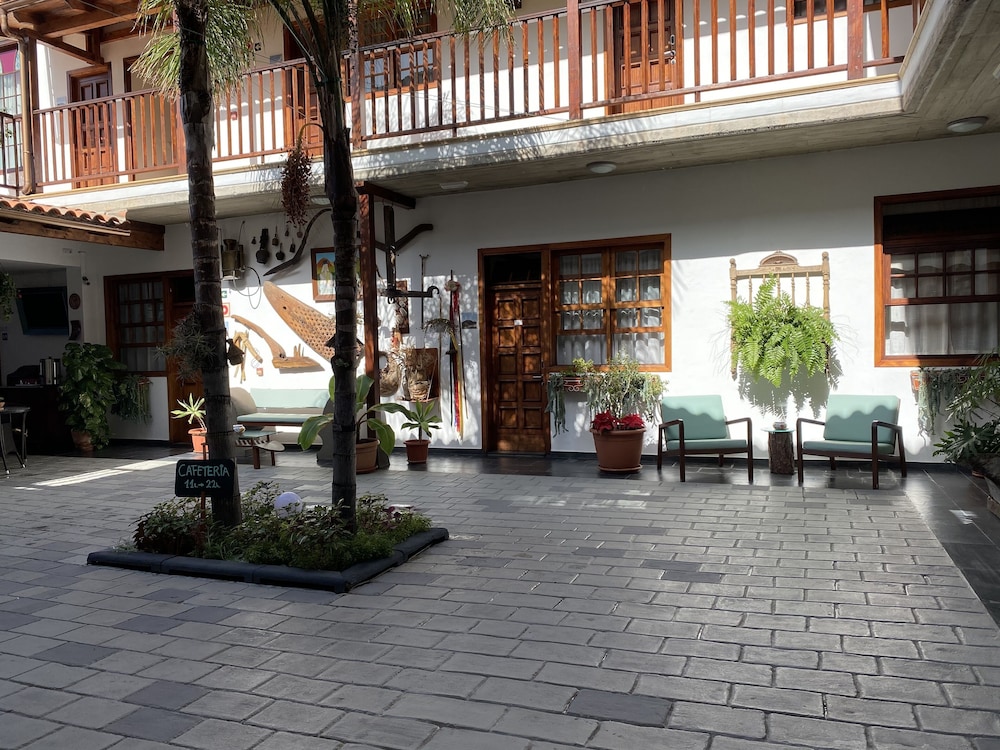 GARA HOTEL 60/72