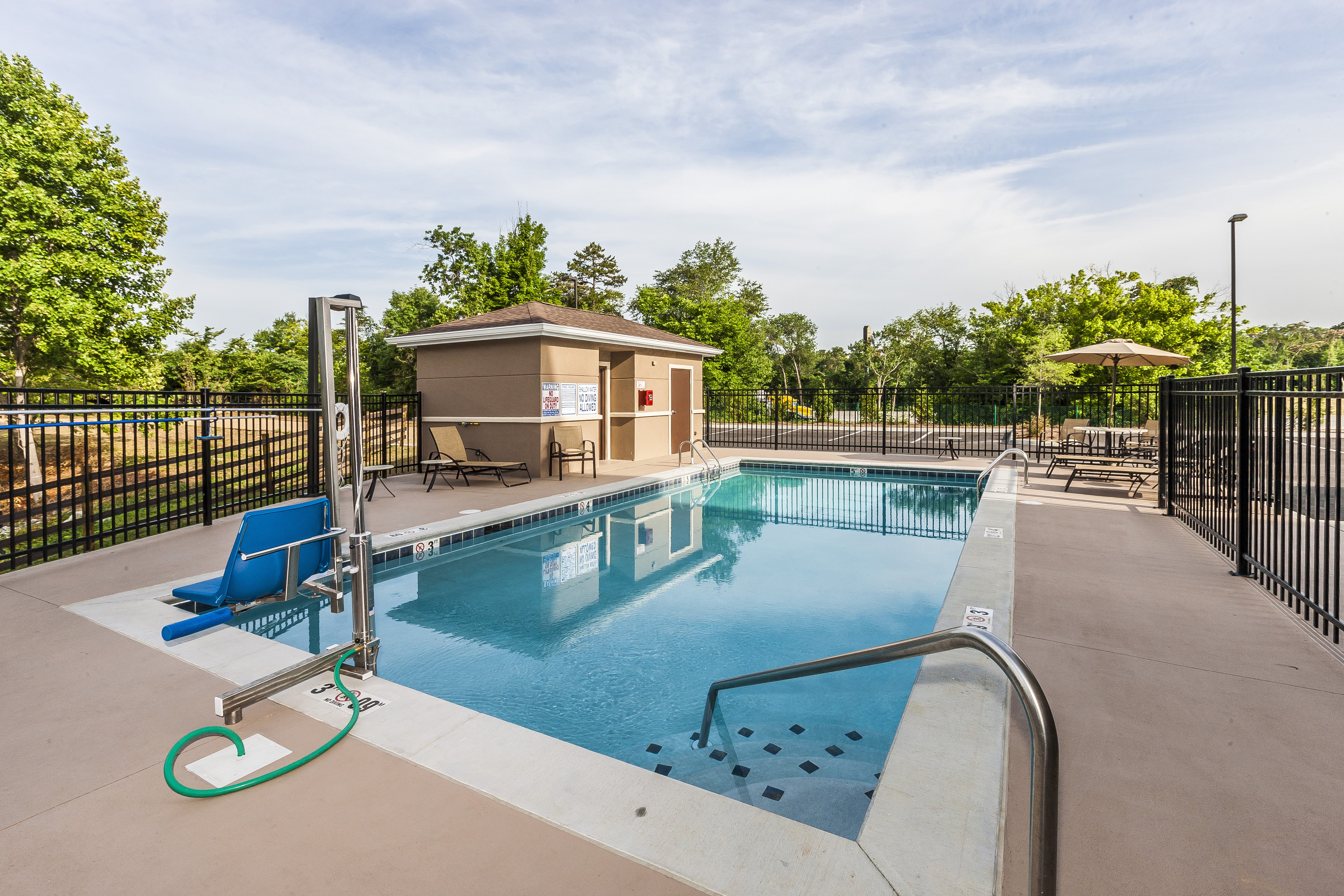 Staybridge Suites Knoxville-West 39/42