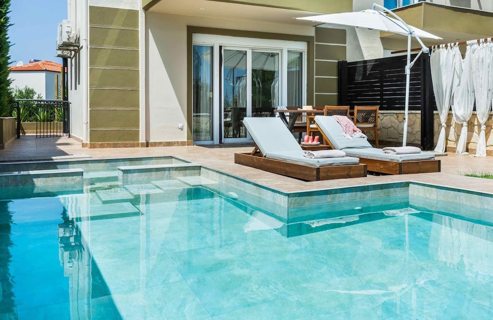 Sunny Villas And Spa 29/50