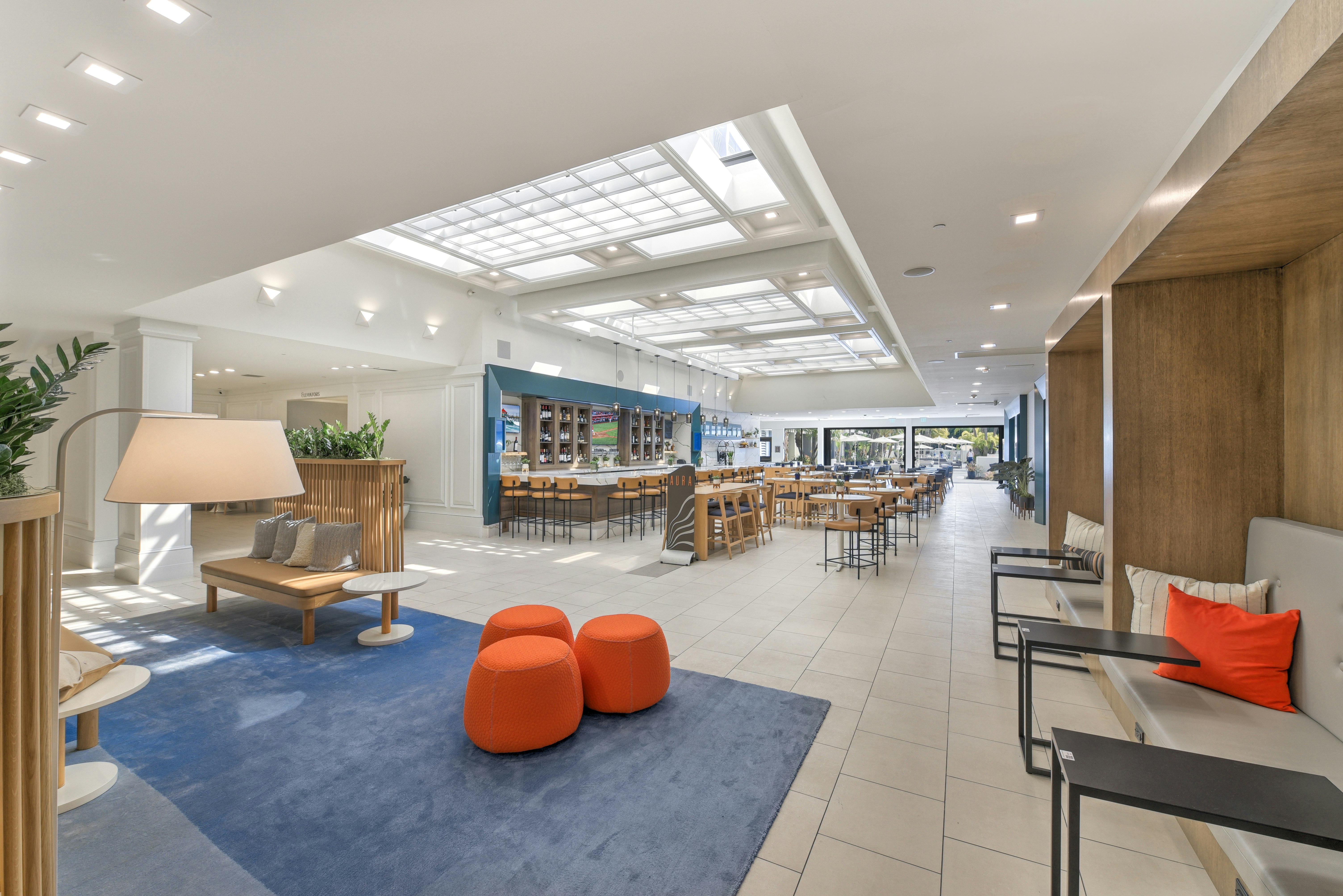 Hilton Irvine/Orange County Airport 41/82