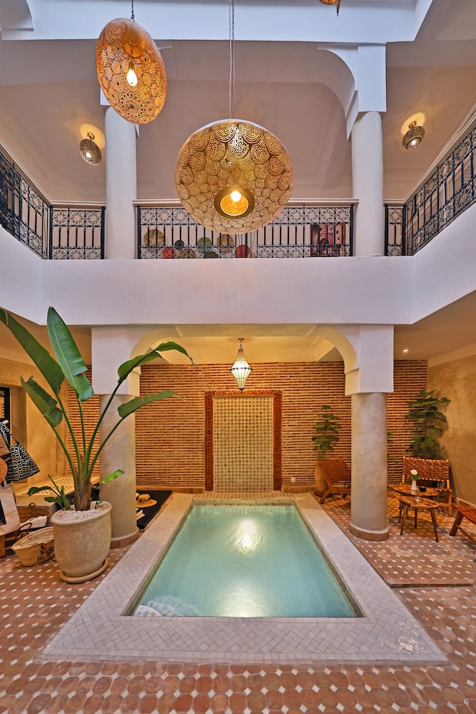 Riad Al Badia 6/50