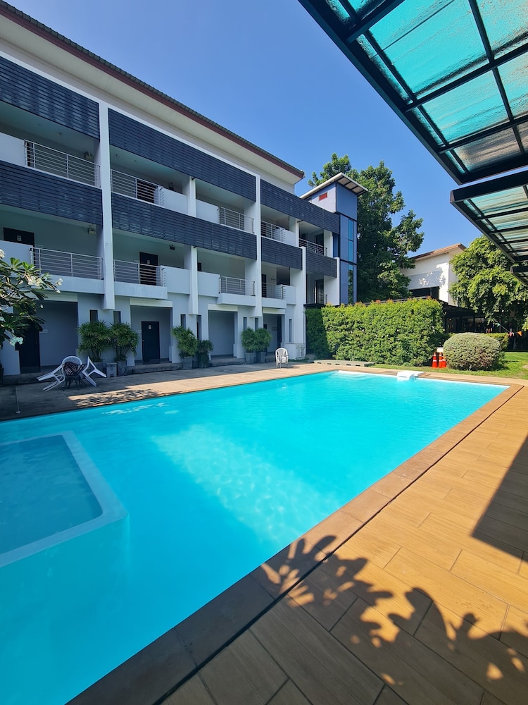 Bualinn Resort Nongkhai 27/50