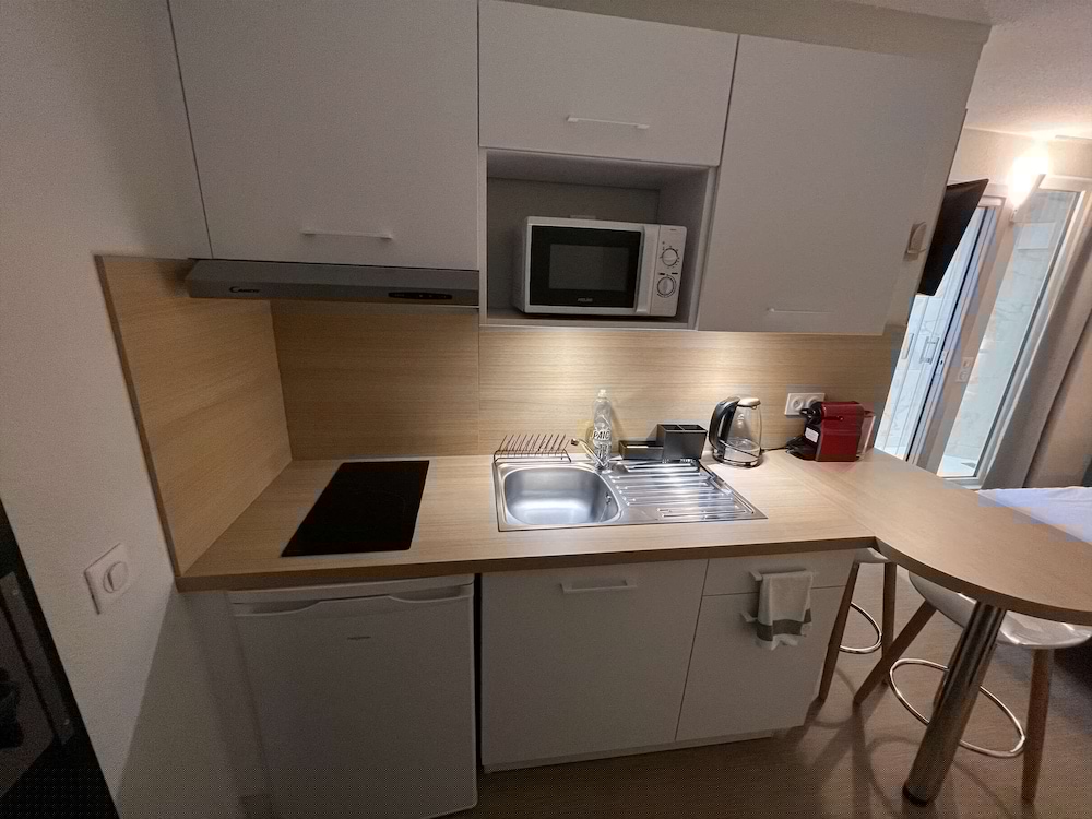 Kyriad Direct Saint Brieuc (Blue Hotel) 39/47