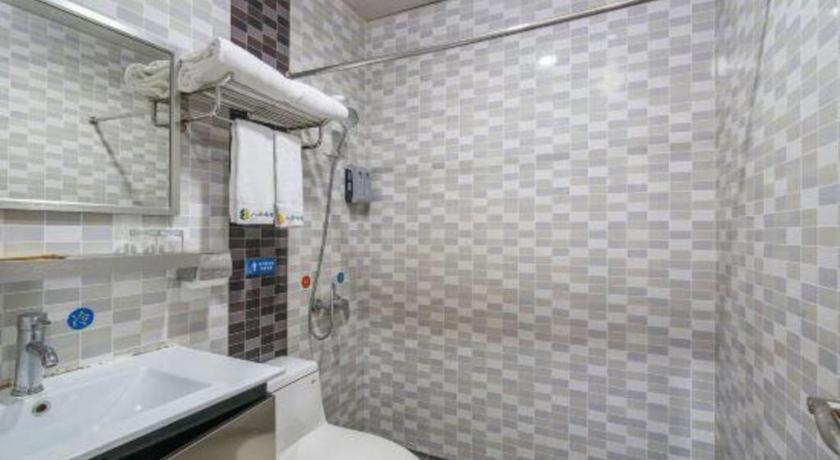 7 Days Inn (Dongguan Changping Railway Station) 36/41