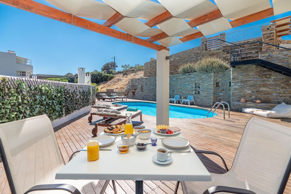 Hermes Suites 27/50