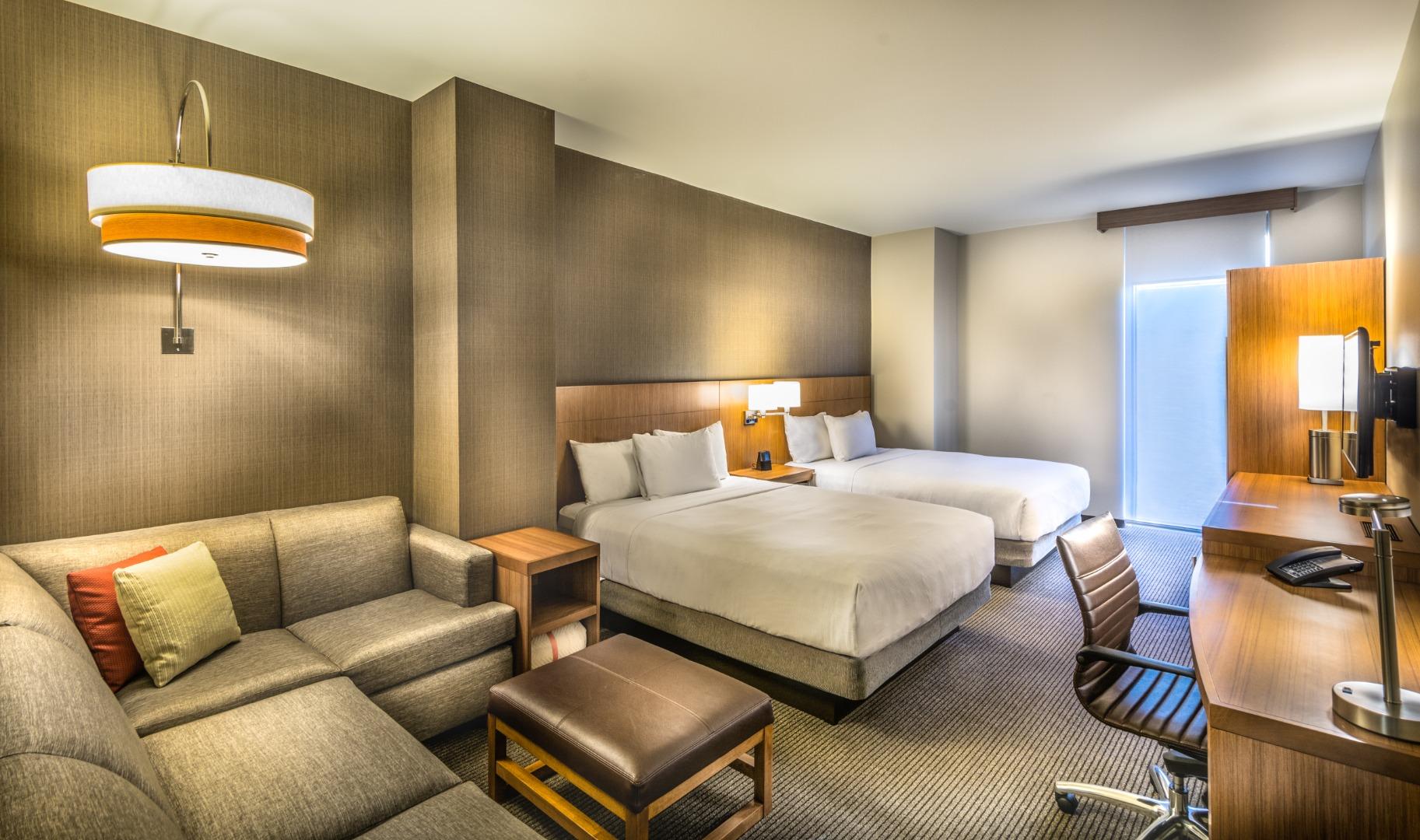غرفة بسرير كوين، Faro Blanco Resort Marathon Florida Keys, Curio by Hilton 3/3