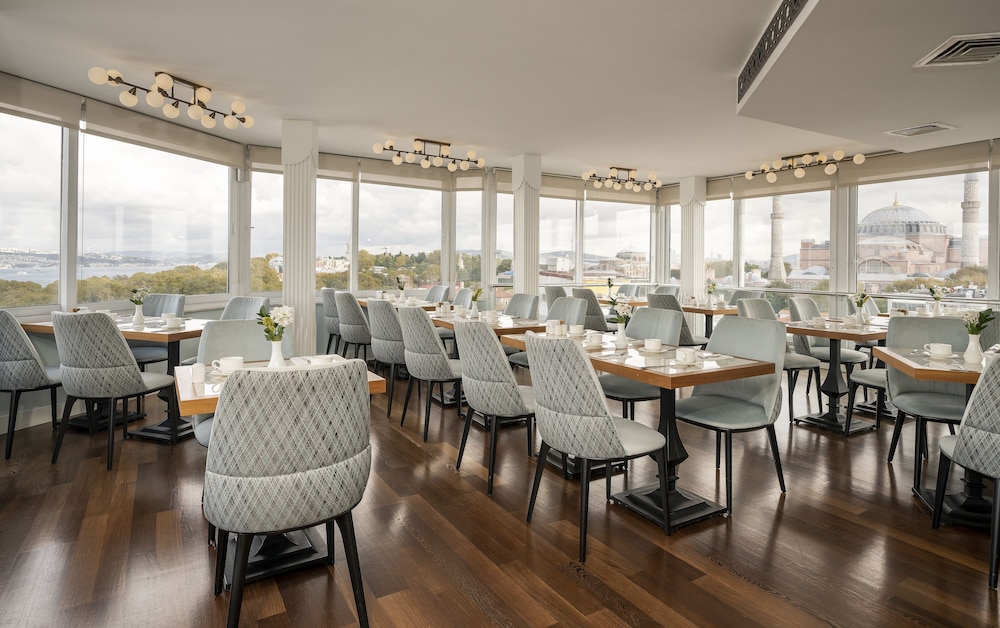 Adamar Hotel Special Category 44/66