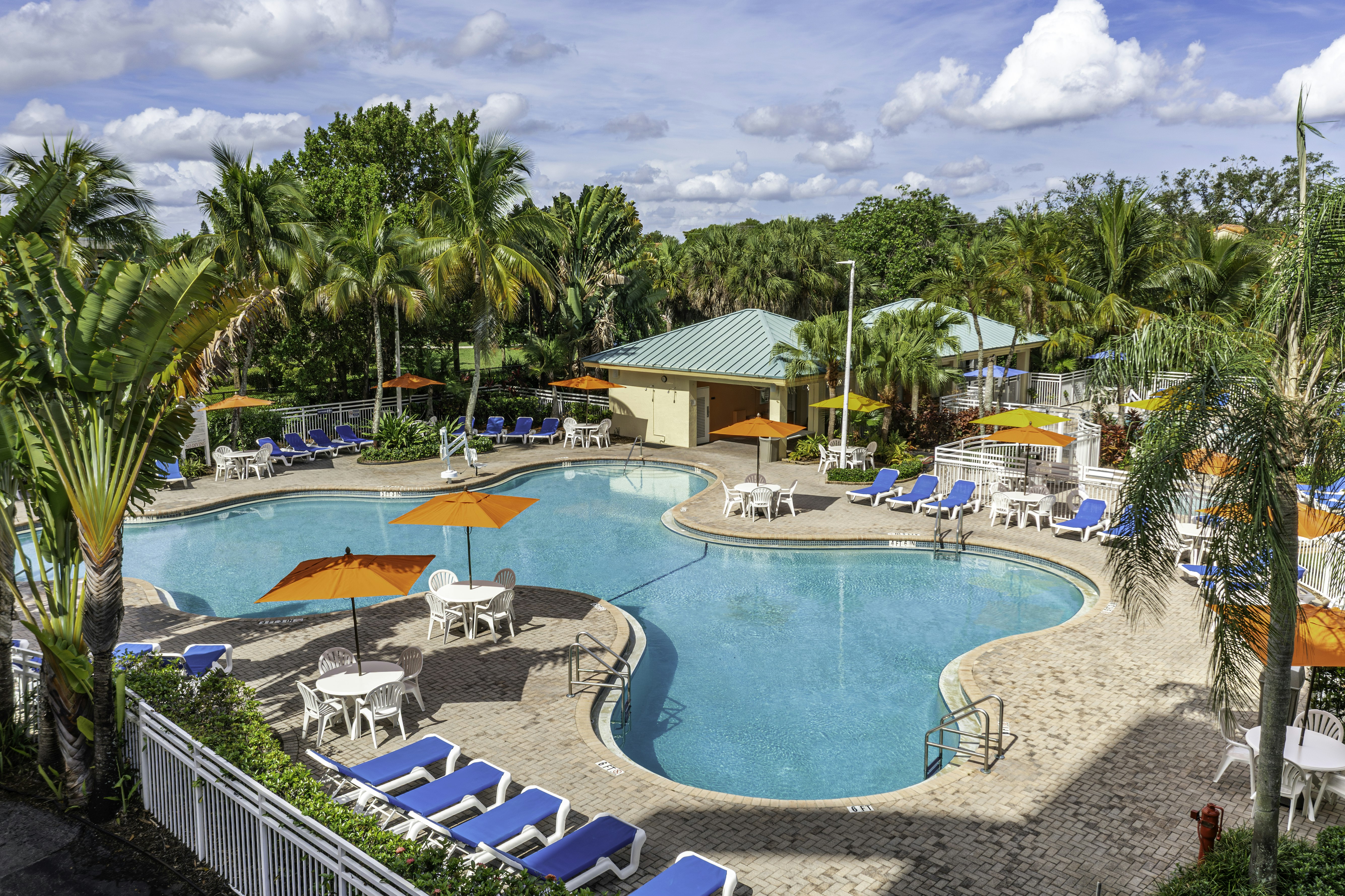 Vacation Village At Bonaventure 67/82