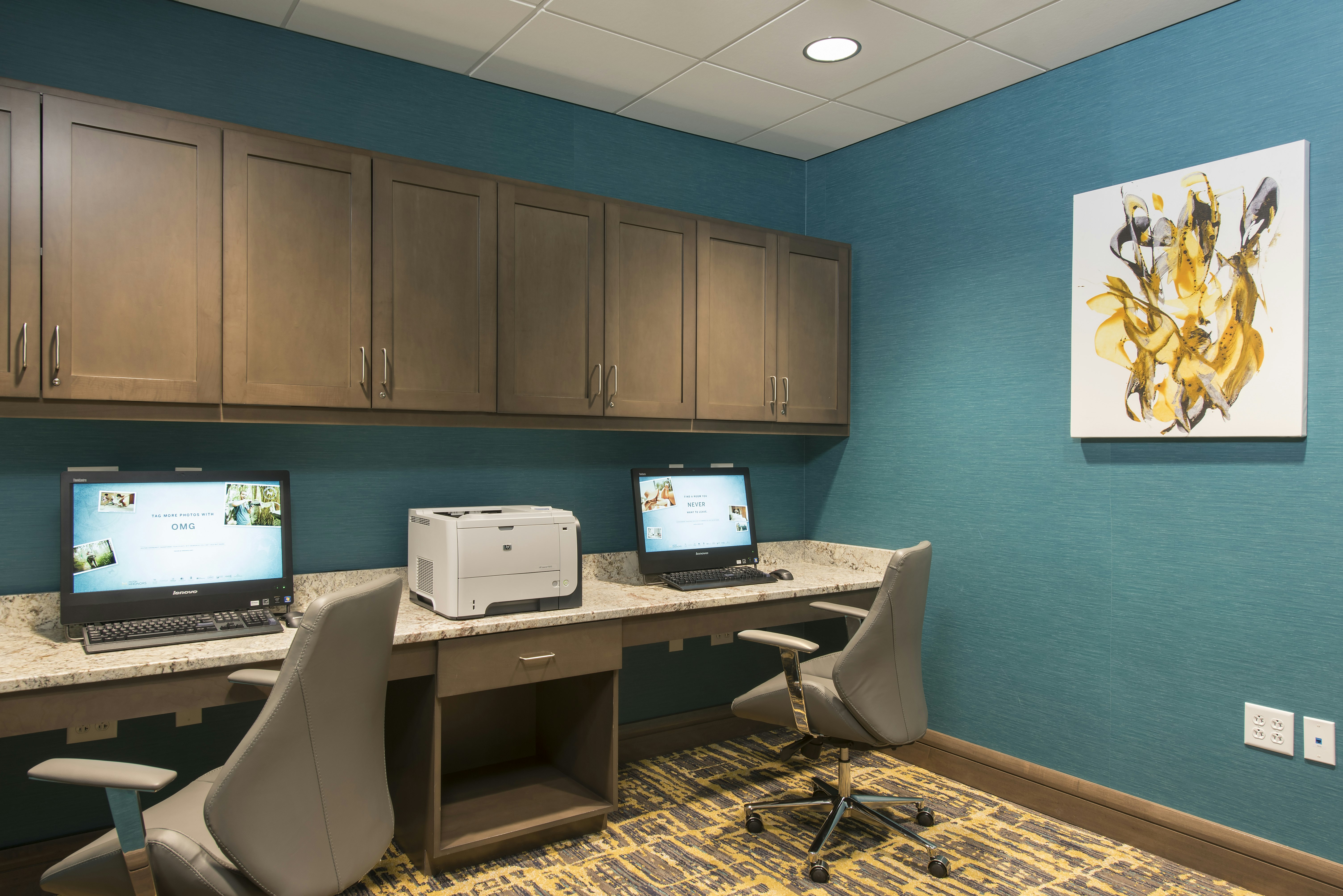 Hampton Inn and Suites Grand Rapids Downtown 53/61