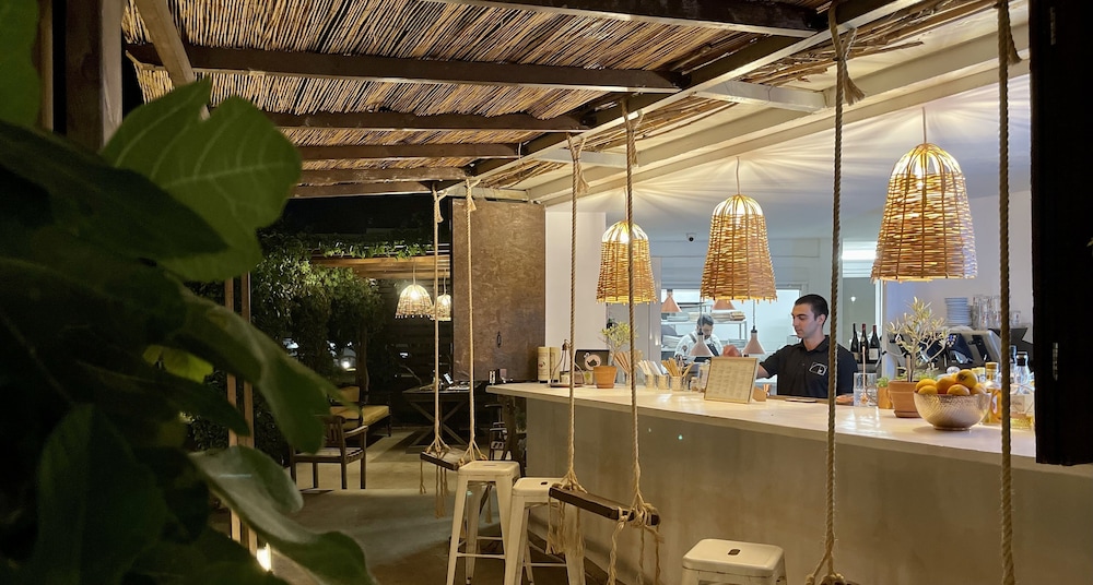 Eco Beach And Magic Garden 30/50