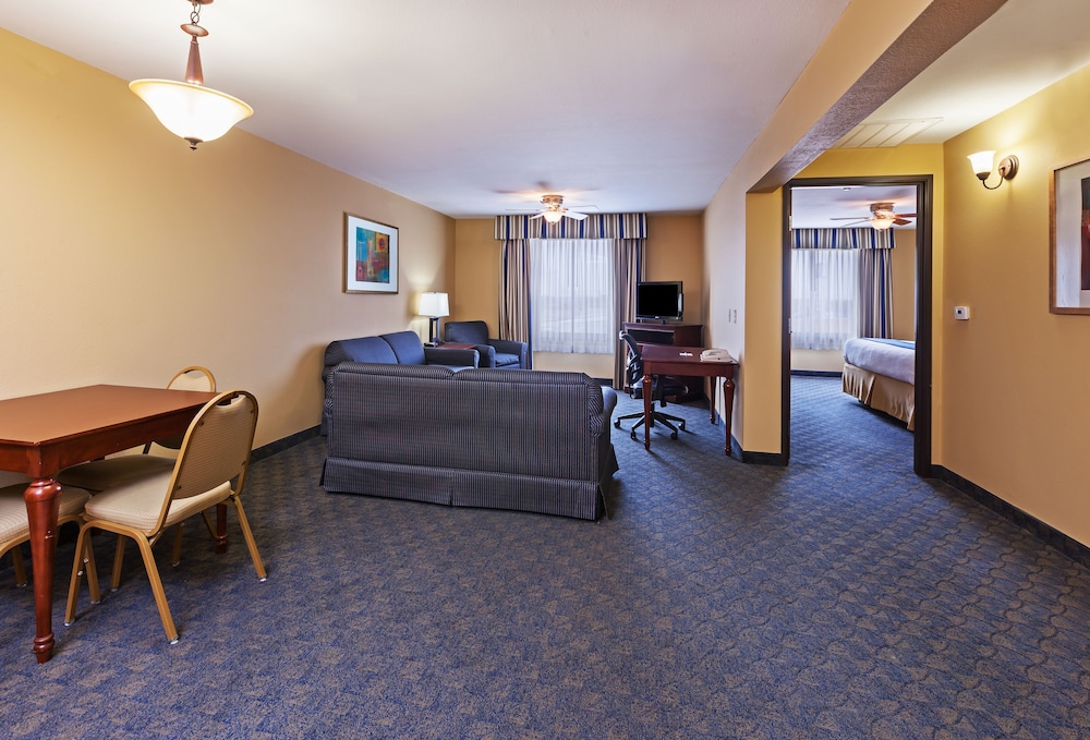 Holiday Inn Express Hotel And Suites Corpus Christi Nw Calallen 50/71