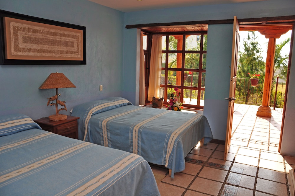 Eco Hotel Ixhi 26/74