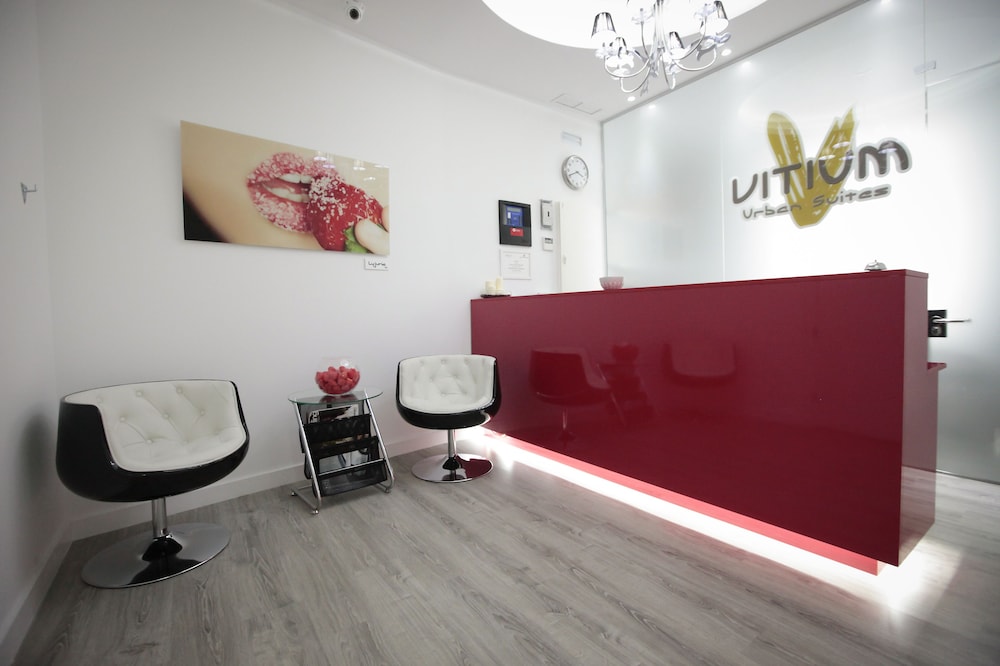 Vitium Urban Suites 3/46