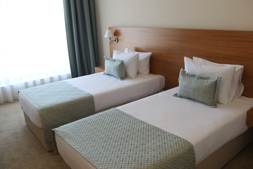 Khazar Inji Hotel 9/25