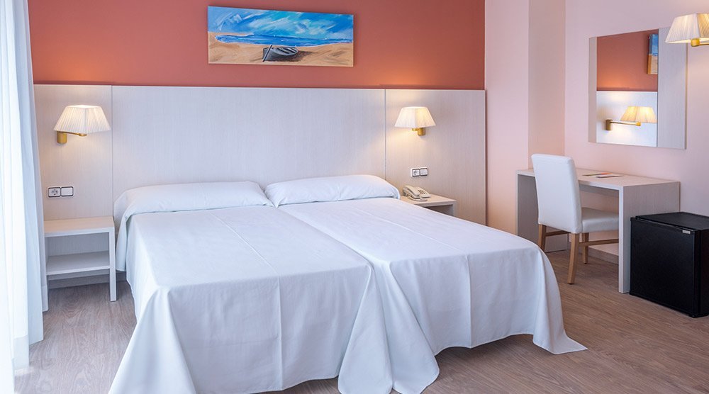 غرفة عائلية، GHT Balmes Hotel, Aparthotel & Splash 3/10