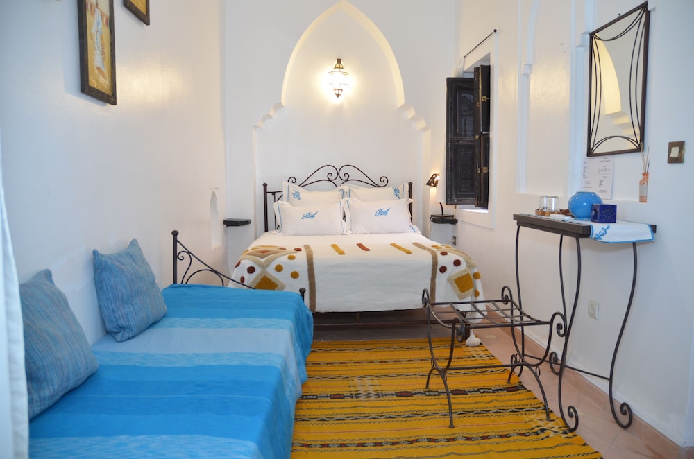 Riad Ailen 18/50